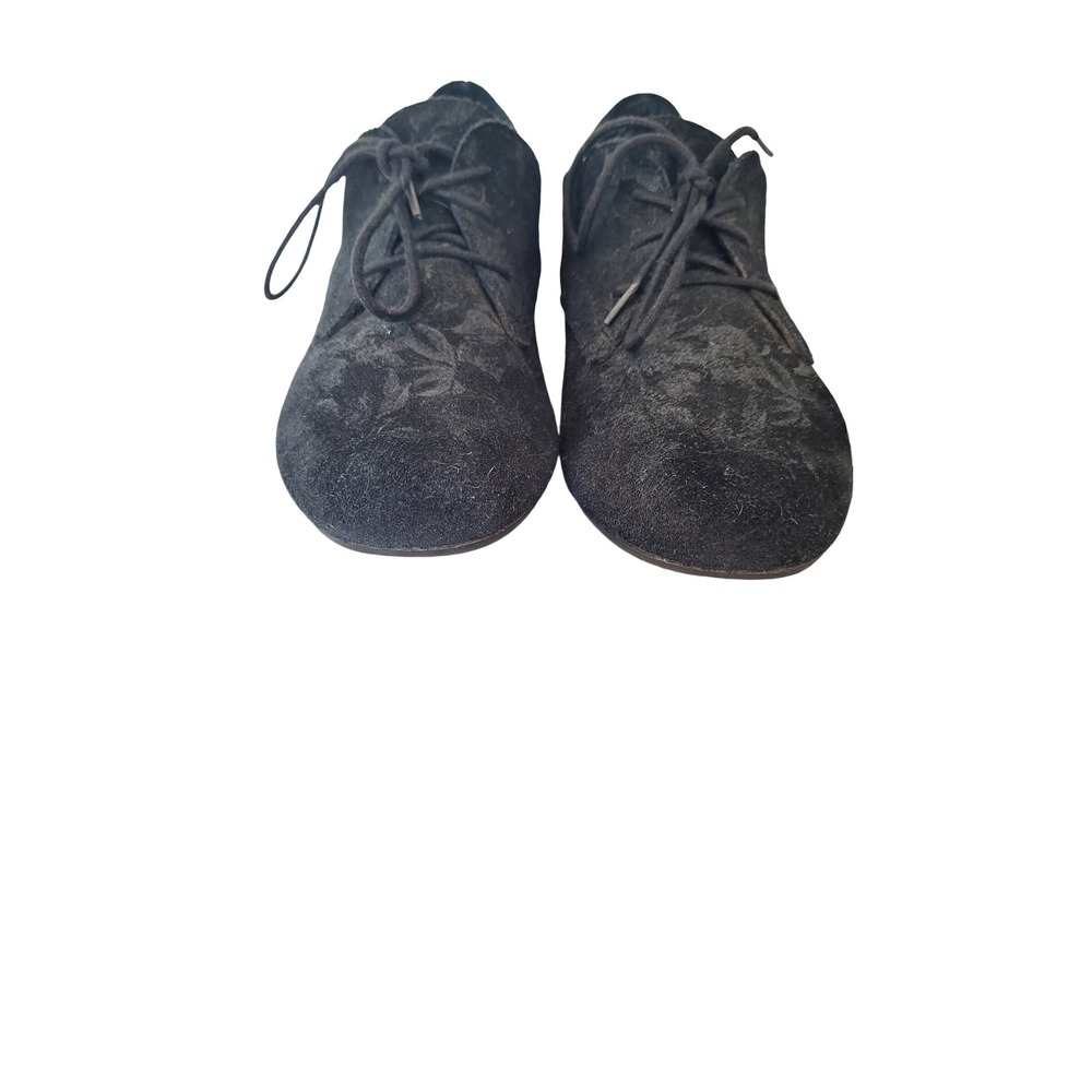 TAOS‎ 'Cobbler' Black Suede Metallic Floral Print Oxfords Shoes Women's Sz. 9 - Picture 2 of 10